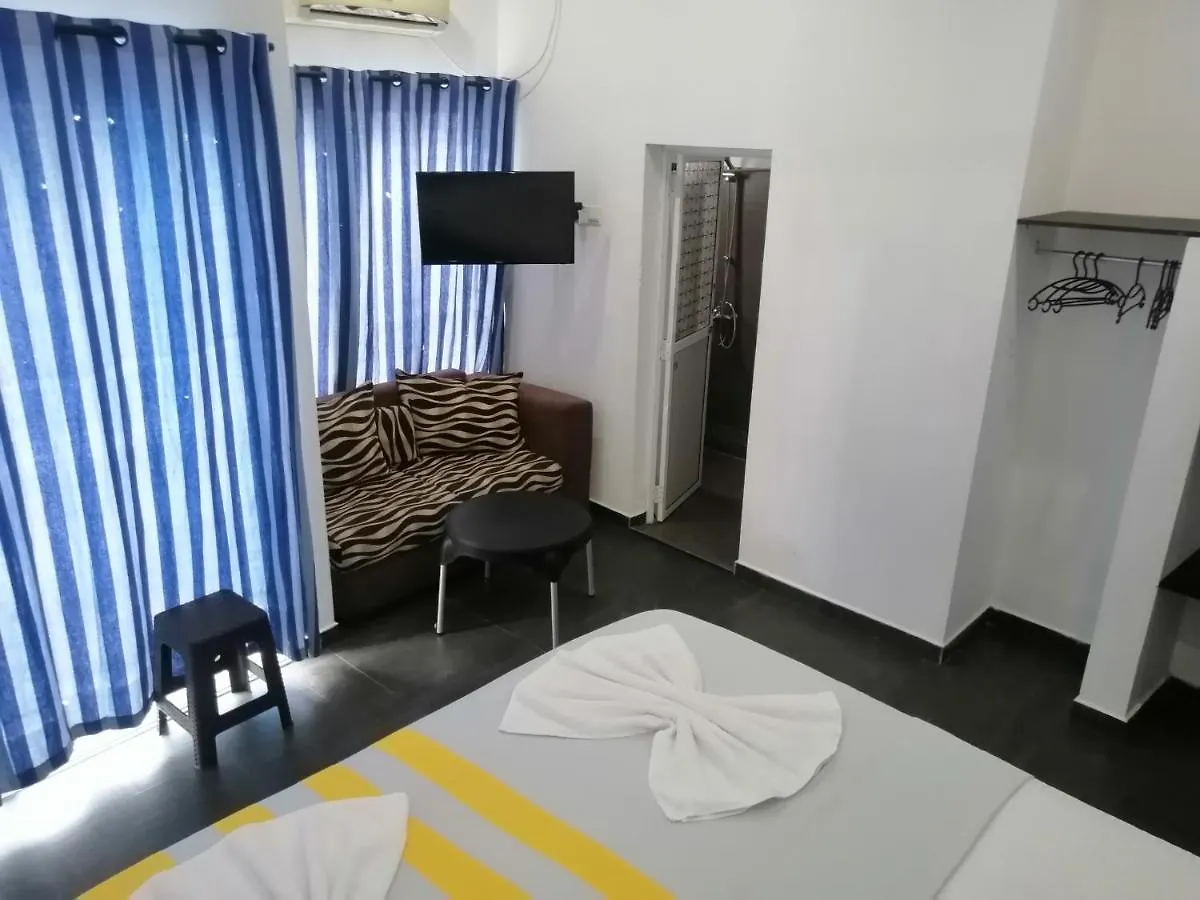 Le Petit Hotel&Restaurant Negombo