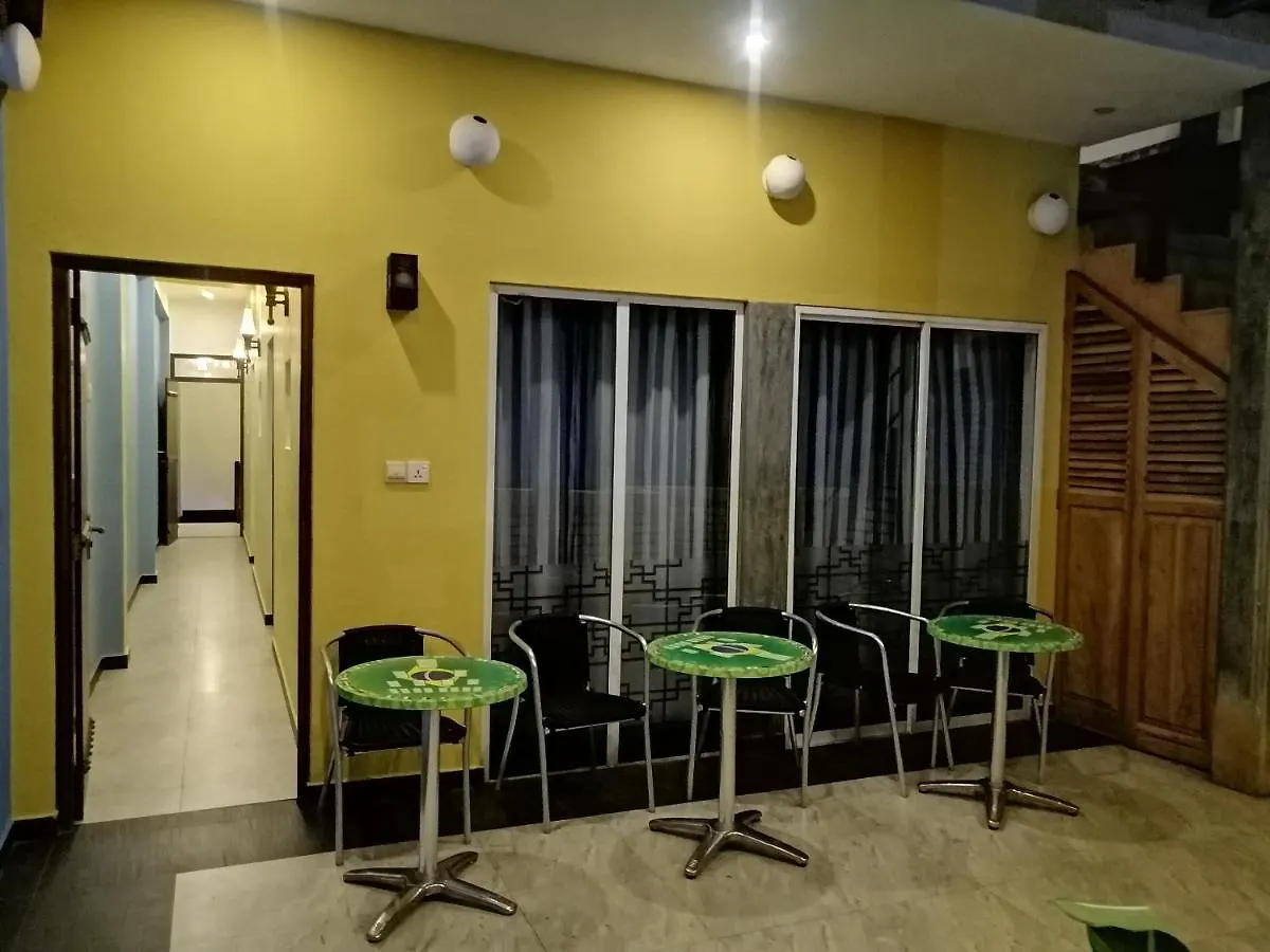 Le Petit Hotel&Restaurant Negombo Sri Lanka